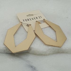 ✔️NWT Gold Flat Abstract Hoops